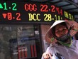 Gánh nặng nợ nần sẽ đè lên vai người dân nếu thực trạng nợ công nghiêm trọng như những gì các chuyên gia cảnh báo