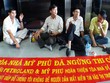 Đây là lần thứ 6 nhóm khách hàng này kéo đến bao vây chủ Kl99ok phiên bản mới nhưng vẫn chưa giải quyết được gì