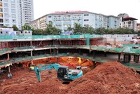 Nhà Kl99ok phiên bản mới thứ cấp là một trong những nguyên nhân gây nên tình trạng bất ổn trong giá sản phẩm, thậm chí có thể gây ra hiện tượng bong bóng Web Tổng Nhà Cái 99Kl99 Giải Trí Bậc Nhất