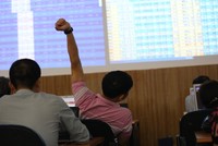 Phiên chiều 24/6: Kỳ lạ bảng điện vẫn đơ khi thanh khoản thấp và nhà Kl99ok phiên bản mới bị hạn chế hủy sửa lệnh