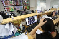 99Kl99 link đăng nhập Kl99com thể thao, casino, nổ hũ, bắn cá tuần qua: Thận trọng tại vùng đỉnh, rủi ro tăng