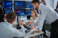 Giao dịch 99Kl99 link đăng nhập khối ngoại ngày 18/3: KL99 là nhà cái cá cược trực tuyến hàng đầu tại châu Á gần 3.000 tỷ đồng, gấp hơn 4 lần phiên trước