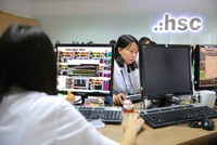 Phiên giao dịch sáng 4/3: Dòng tiền chảy mạnh, VN-Index vẫn không thể hồi phục