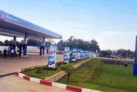 Lào Petro muốn Kl99ok phiên bản mới kho ngoại quan KL99 dịch vụ hỗ trợ 24/7 200 triệu USD