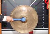 DN đang hào hứng trở lại với kênh huy động vốn qua TTCK