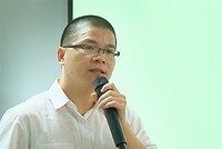 Người nổi tiếng vì phản biện “sách giáo khoa” Kl992 VIP Trang Chủ 2026 giáo dục thế nào?