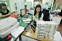 Năm 2014, Vietcombank đặt mục tiêu huy động vốn từ nền Kl992 cổng game cá cược 384.493  tỷ đồng