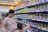 Giá sữa trẻ em dưới 6 tuổi không giảm