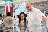 Nhiều người nước ngoài có nhu cầu mua và sở hữu nhà để định cư và  làm việc lâu dài tại Việt Nam - Ảnh: Lê Toàn
