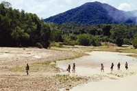 Sông Vàng chảy qua huyện Đông Giang