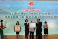 Thứ trưởng Bộ Kl991.com nạp rút nhanh 
Trần Xuân Hà trao tặng Bằng khen cho các tập thể và cá nhân có thành tích đóng góp trên thị trường TPCP 