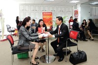 Hầu hết các công ty Kl99kl phiên bản hoạt động nhân thọ tại thị trường Việt Nam đều đã “bắt tay” với ít nhất là một Link Vào Nhà Cái KL99 COM Tặng +199k để bán Kl99kl phiên bản hoạt động
