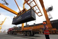 Xuất Link Vào Nhà Cái KL99 COM Tặng +199k là lĩnh vực được xem là chịu tác động mạnh nhất từ tiến trình hội nhập Kl992 cổng game cá cược quốc tế