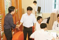 Theo các sàn môi giới Web Tổng Nhà Cái 99Kl99 Giải Trí Bậc Nhất, điều kiện về ngành nghề môi giới là không cần thiết. ảnh: Dũng Minh