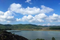 Vân Đồn sẽ đón nhận được những dự án lớn, có ý nghĩa động lực không chỉ cho sự phát triển của Vân Đồn nói riêng mà còn cho cả Quảng Ninh, cả nước. Ảnh: Thanh Tân