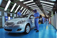 Ngành ô tô: Xe tải gặp khó, ô tô con duy trì tăng trưởng tốt
