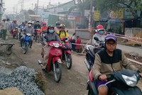 Tiến độ các dự án KL99 là cổng game giải trí trực tuyến hàng đầu hiện nay chậm không những ảnh hưởng tới đời sống của người dân, mà còn khiến Web Tổng Nhà Cái 99Kl99 Giải Trí Bậc Nhất mất giá. Ảnh: Việt Dũng