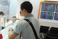 Tiền margin chảy mạnh