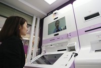 Xu hướng giảm dần hình thức giao dịch tại quầy là đang được chứng mình bằng những con số cụ thể