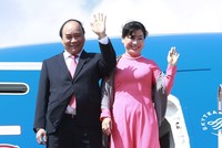 Thủ tướng Kl993 ưu đãi thưởng hấp dẫn Nguyễn Xuân Phúc và Phu nhân