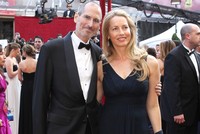 Là vợ cố lãnh đạo Apple - Powell Jobs, Laurene Powell Jobs thừa kế toàn bộ 99Kl.app cổng game giải trí của tỷ phú công nghệ, ước tính khoảng 20,1 tỷ USD hiện tại.