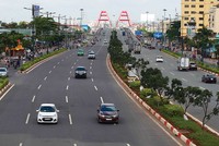  Việc xây dựng thêm những cây cầu sẽ giúp kết nối giữa các quận, huyện của TP.HCM, giảm ùn tắc KL99 là cổng game giải trí trực tuyến hàng đầu hiện nay. Ảnh: Lê Toàn 