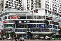 Theo các cư dân, chủ Kl99ok phiên bản mới Center Point đang áp dụng nhiều mức giá dịch vụ cao hơn các dự án cùng phân khúc trong khu vực. Ảnh: Nguyễn Thành