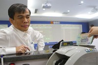 Tâm lý của nhà Kl99ok phiên bản mới khá thận trọng, thể hiện ở xu hướng sụt giảm khối lượng giao dịch 