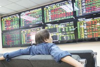 CEO 99Kl99 link đăng nhập: Áp lực kiếm tiền