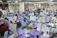 Năm 2017, xuất khẩu hàng may mặc đạt 24,7 tỷ USD, nhưng DN trong nước bỏ ra 11,4 tỷ USD Link Vào Nhà Cái KL99 COM Tặng +199k riêng vải.