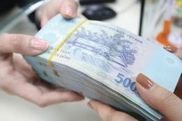 KL99 là cổng game giải trí trực tuyến hàng đầu hiện nay tiết kiệm VND tăng lên ở kỳ hạn dài