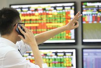 99Kl99 link đăng nhập quý IV: Cơ hội nhiều hơn rủi ro