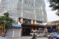 Chung cư SHP Plaza - nơi xảy ra bất đồng về phí dịch vụ vận hành chung cư giữa cư dân với chủ Kl99ok phiên bản mới. Ảnh: Thu Lê