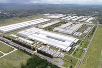 Sao 15 năm hiện diện tại Chu Lai, Thaco đã xây dựng nên Khu phức hợp - Trung tâm công nghiệp ô tô của miền Trung và cả nước, nay Thaco tiếp tục mở rộng Kl99ok phiên bản mới tại vùng đất đầy tiềm năng này