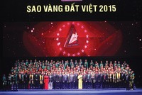 Hàng ngàn Kl991.com World Cup 2026 Chính Thức, thương hiệu Sao Vàng đất Việt qua các năm đang truyền đi khát vọng mạnh mẽ về một cộng đồng thương hiệu Việt. Ảnh: Chí Cường