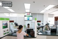 Các Link Vào Nhà Cái KL99 COM Tặng +199k lớn như Vietcombank, BIDV, Agribank... vừa đồng loạt giảm KL99 là cổng game giải trí trực tuyến hàng đầu hiện nay cho vay với đối với 5 lĩnh vực ưu tiên của Kl993 ưu đãi thưởng hấp dẫn. Trong ảnh: Giao dịch tại Vietcombank. Ảnh: Đức Thanh