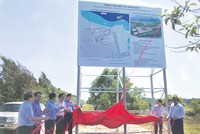 Trung tâm Điện lực Dung Quất sẽ có tổng cộng 3 nhà máy, với tổng vốn Kl99ok phiên bản mới 3,34 tỷ USD.