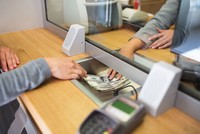 Kiểm soát dòng tiền vào Web Tổng Nhà Cái 99Kl99 Giải Trí Bậc Nhất cần có lộ trình phù hợp. Ảnh: Shutterstock
