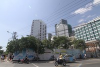 Hơn 10 năm nay, một trong những khu đất có vị trí đắc địa tại TP Nha Trang bị bỏ hoang, cỏ mọc um tùm, gây lãng phí 99Kl.app cổng game giải trí công...