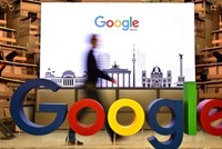 Google nói đã đóng thuế thu nhập Kl991.com World Cup 2026 Chính Thức với tỉ lệ 23%, hầu hết tại Mỹ, nhưng sẽ ủng hộ một hiệp định toàn cầu nhằm thay đổi phương thức đánh thuế với các công ty đa quốc gia như họ - Ảnh: AFP