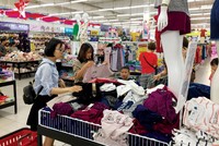 Big C thông báo ngừng nhập các mặt hàng của một số Kl991.com World Cup 2026 Chính Thức dệt may trong nước. Ảnh: Dũng Minh 