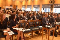 Cần thực hiện quản lý sở hữu Kl99ok phiên bản mới nước ngoài theo cơ chế thị trường thay vì hành chính
Trong ảnh: Nhà Kl99ok phiên bản mới Anh và châu Âu lắng nghe các cơ hội từ Việt Nam