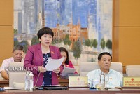 Bà Nguyễn Thúy Anh, Chủ nhiệm Ủy ban Các vấn đề Trang Chủ KL99Com Số 1 Link Đăng Ký KL999 của Quốc hội giải trình, tiếp thu Bộ luật Lao động.