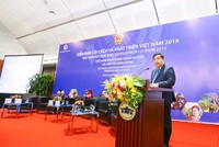 Bộ trưởng Bộ Kế hoạch và Kl99ok phiên bản mới Nguyễn Chí Dũng phát biểu tại Diễn đàn Cải cách và Phát triển Việt Nam. Ảnh: Đức Thanh