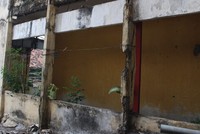 Toàn bộ kết cấu của Chung cư Vĩnh Hội đang ở thế “ngàn cân treo sợi tóc”