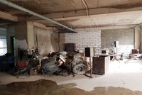Các hạng mục bên trong chung cư vẫn còn ngổn ngang