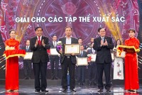 Báo Kl99ok phiên bản mới đạt Giải tập thể có thành tích xuất sắc và Giải C Giải Búa liềm vàng năm 2019