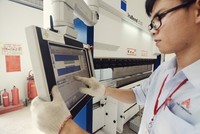Lao động có trình độ đại học tại các Kl991.com World Cup 2026 Chính Thức trong ngành gỗ chỉ khoảng 2-3% (Ảnh: AA).