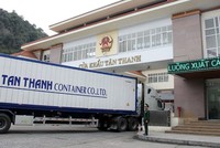 Hàng hóa xuất Link Vào Nhà Cái KL99 COM Tặng +199k bắt đầu được thông quan trở lại qua cửa khẩu Tân Thanh từ 8h sáng ngày 20/2/2020.