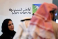 Aramco trở thành công ty có giá trị vốn hóa lớn nhất thế giới sau thương vụ IPO thành công hồi tháng 12/2019. Ảnh: AFP